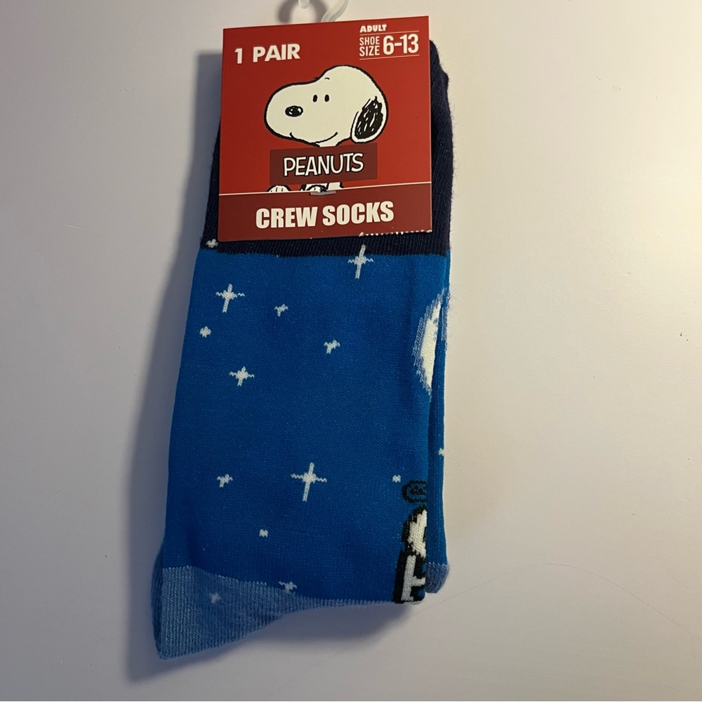 🆕Peanuts Snoopy Moon & Stars Crew Socks – Adult Size 6–13